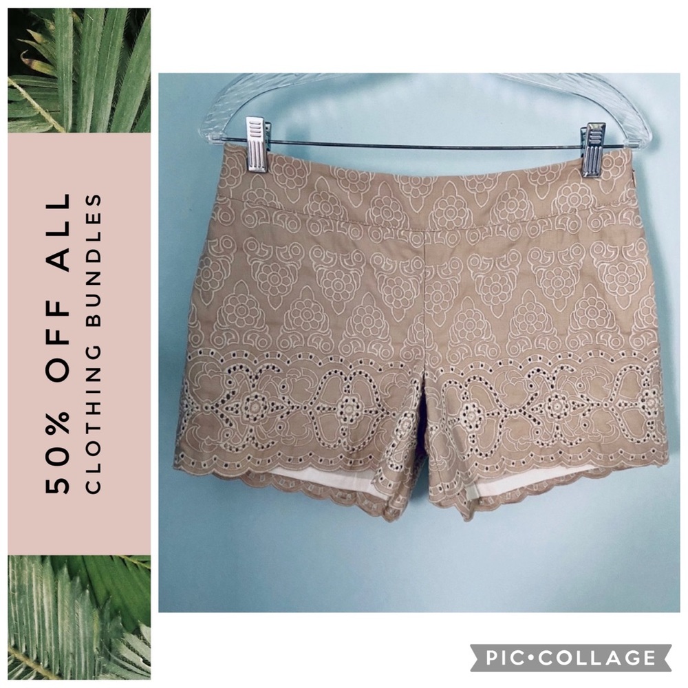 🅰️nthropologie • Embroidered Scallop Hem Shorts